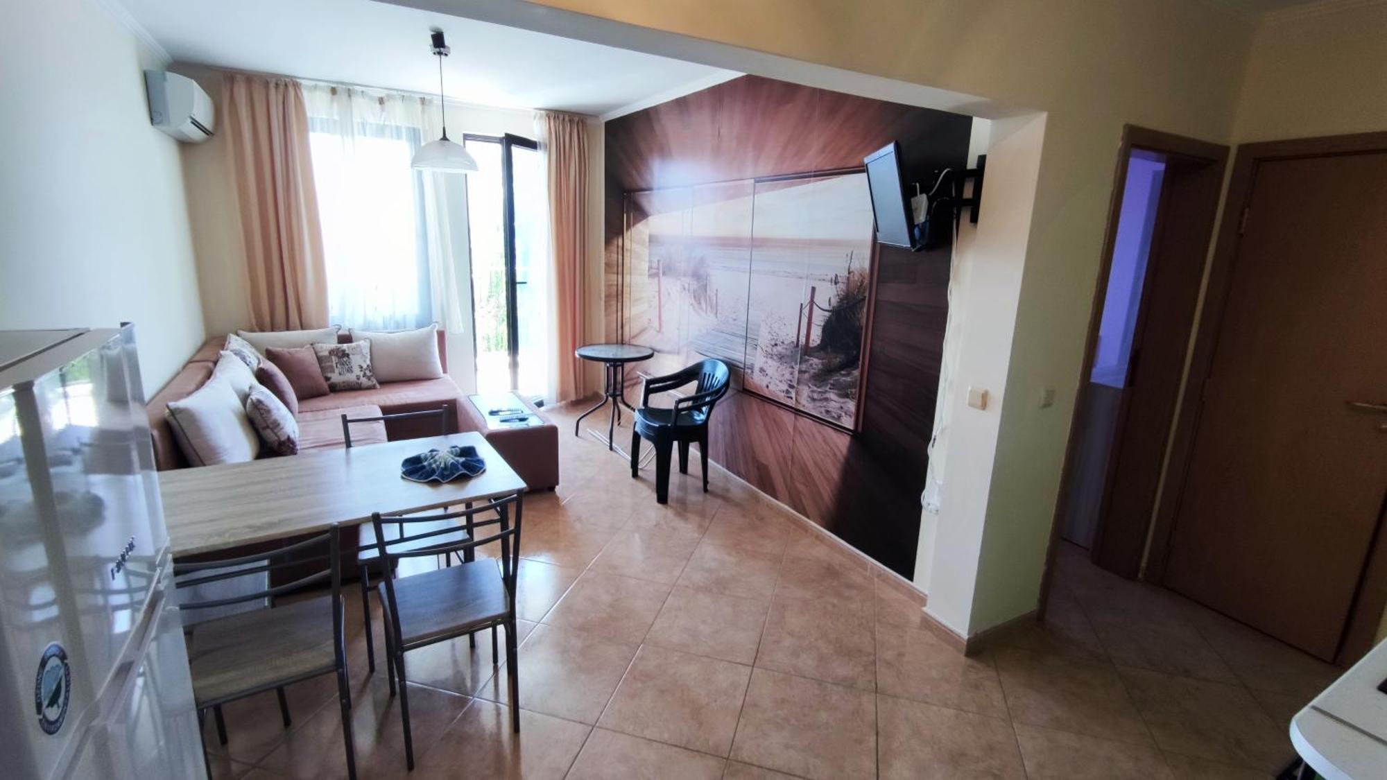 Marina Delfin Apartments - Top Location & Pet Friendly Sveti Vlas Exterior foto